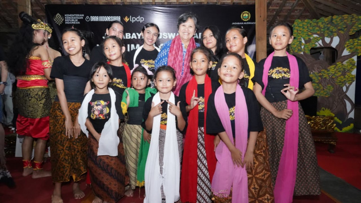 Lestari Moerdijat Dorong Generasi Muda Kembali Cinta Berkesenian