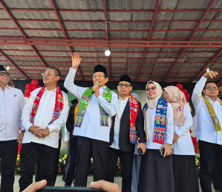 Menag Turun ke Madrasah Pantau Langsung Pelaksanaan Makan Bergizi Gratis