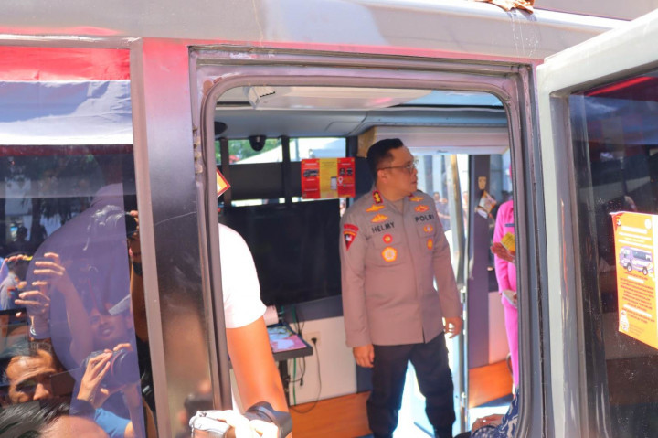 SKCK Mobile dan Klinik Kesehatan Polresta Bandar Lampung Diapresiasi Kapolda