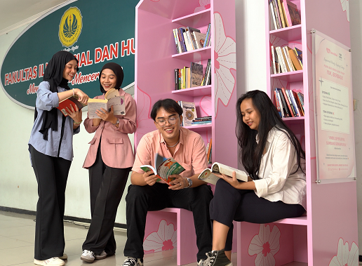 Upaya Tingkatkan Minat Baca Mahasiswa, 'Pink Library' Hadir di 24 Universitas Indonesia