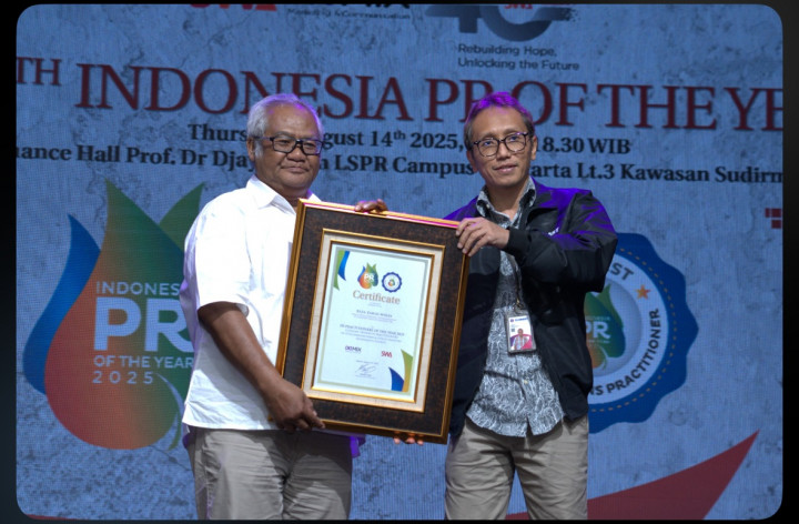 XLSmart Sabet Penghargaan Ekonomi Hijau, PR of The Year, dan Best Brand & Innovation 2025