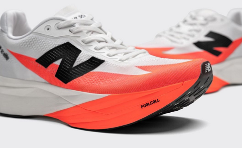 New Balance FuelCell SuperComp Elite v5. (Foto: Dok. Istimewa)