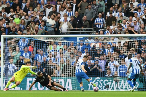 Sudah Jatuh Tertimpa Tangga, City Kalah dan Cherki Cedera