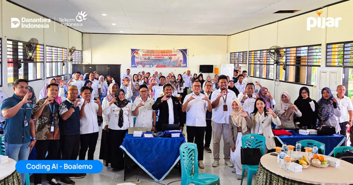 Telkom Dukung Pembelajaran Coding dan AI di Sekolah Berbagai Daerah