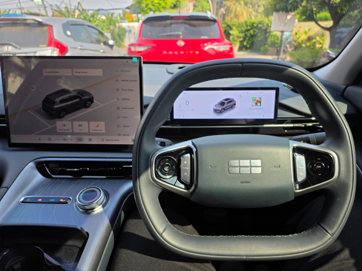 SUV Canggih Geely EX5 Andalkan Ekosistem Cerdas Flyme Auto