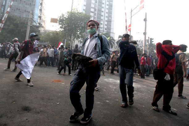 Awas! Lakukan Perusakan dan Anarkis Saat Demo, KJP Plus dan KJMU Bisa Dicabut