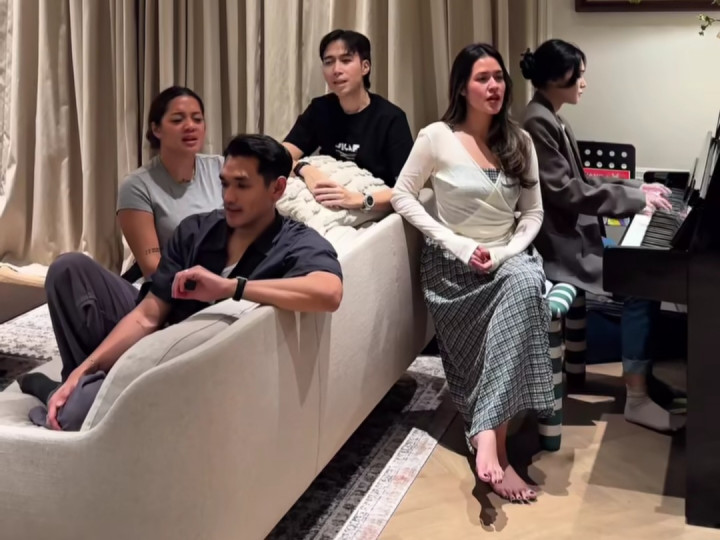 Raisa Hingga Vidi Nyanyikan 