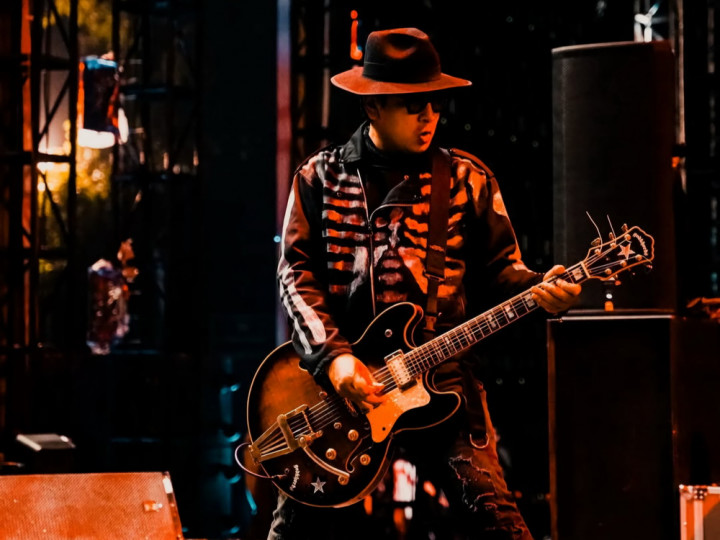 Kritik DPR, Gitaris Koil Larang Warganet Putar Lagu Kolaborasi Mereka Bersama Ahmad Dhani