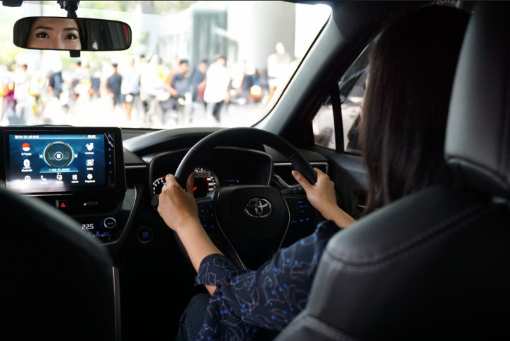 Tips Berkendara Aman dan Nyaman di Tengah 'Riuhnya' Jalanan