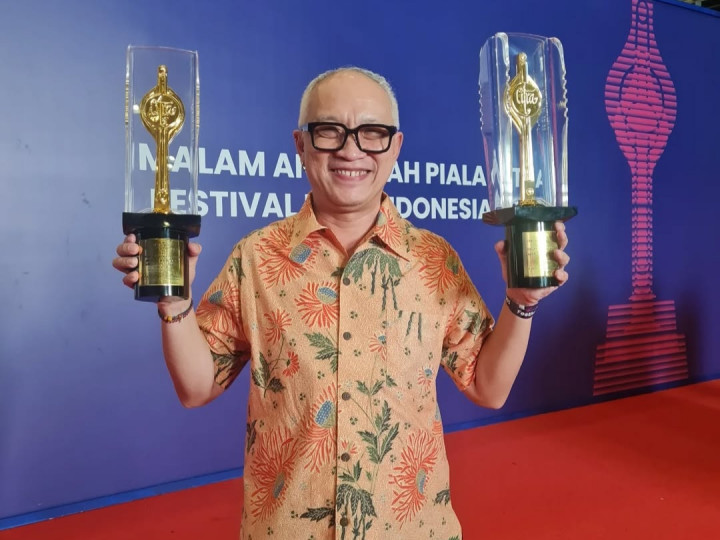 100% Manusia Film Festival Berikan Tribute untuk Produser John Badalu
