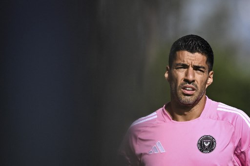 Terjadi Lagi, Luis Suarez Diskors karena Perilaku Buruk di Lapangan