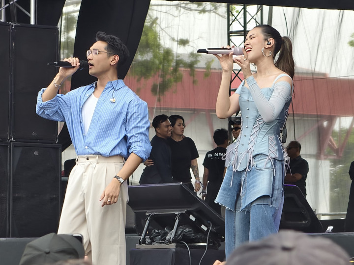 Tampil Memukau di Pestapora 2025, Raisa dan Afgan Cuma Latihan di Restoran