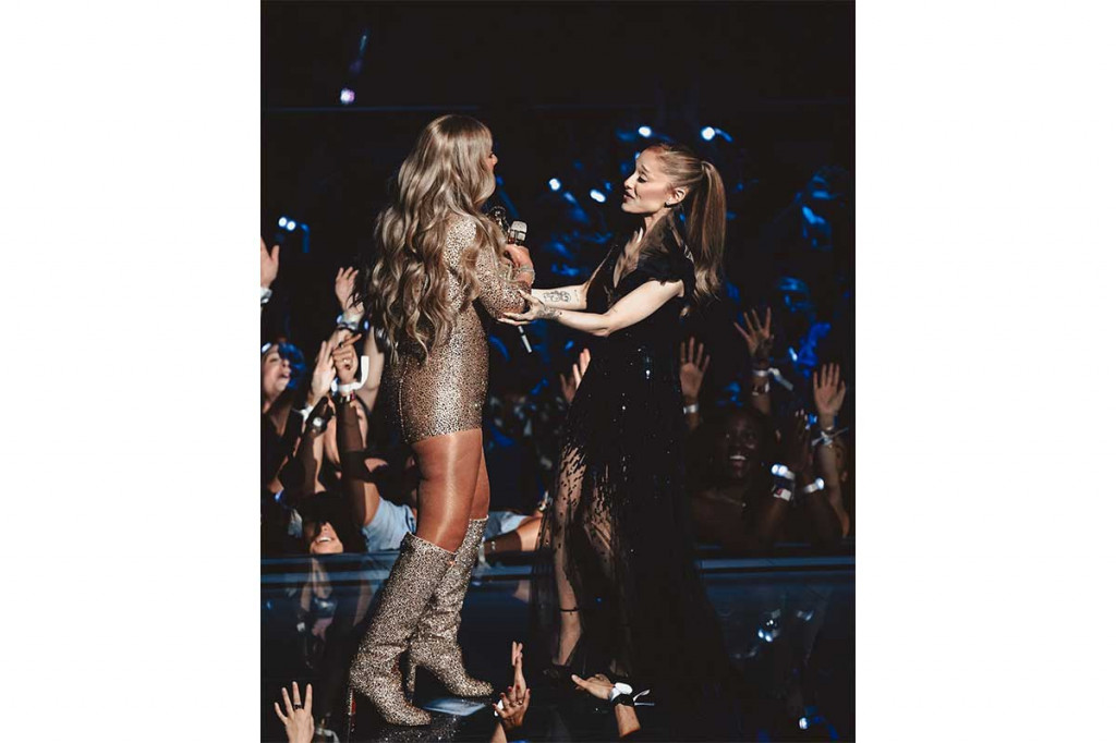 Mariah Carey & Ariana Grande (Foto: Instagram @ubsarena)