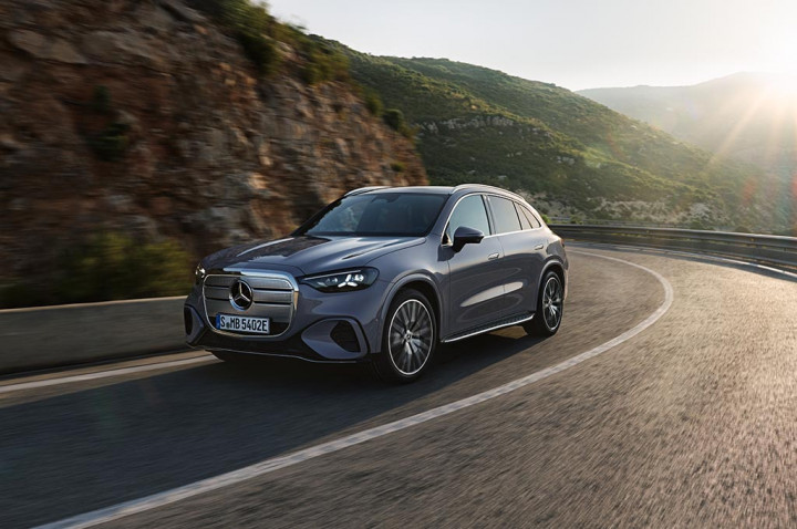 All-New Mercedes-Benz GLC dengan <i>EQ Technology</i>