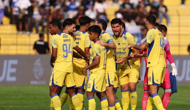 Gelandang Berguinho Sebut Persib Kian Percaya Diri Lawan Persebaya