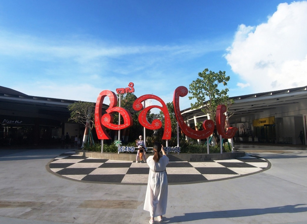Menurut Communication and Legal Division Head Bandara I Gusti Ngurah Rai, Gede Eka Sandi Asmadi, kondisi di Bali termasuk ke dalam force majeure. Dok. A. Firdaus/Medcom
