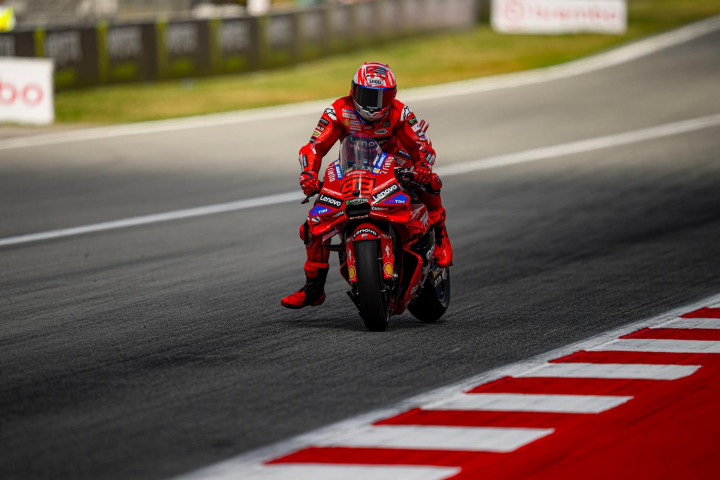 Marc Marquez Mengaku 'Main Aman' saat Dikalahkan Sang Adik di Catalunya