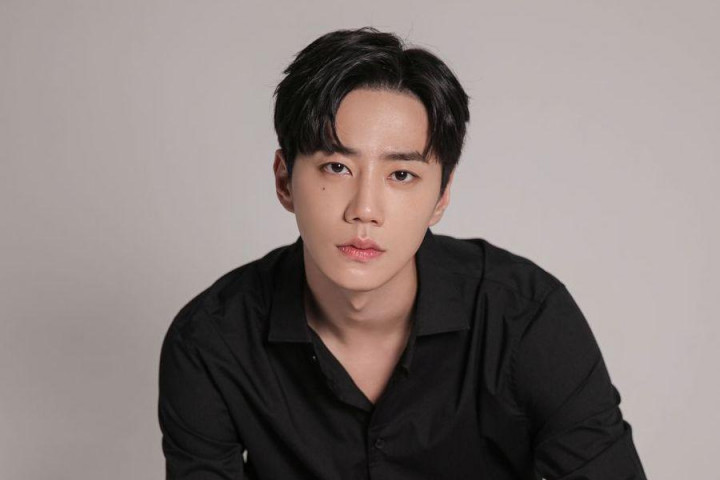 Lee Jun Young Jadi Chairman dan Atlet Sekaligus, Gimana Ceritanya?