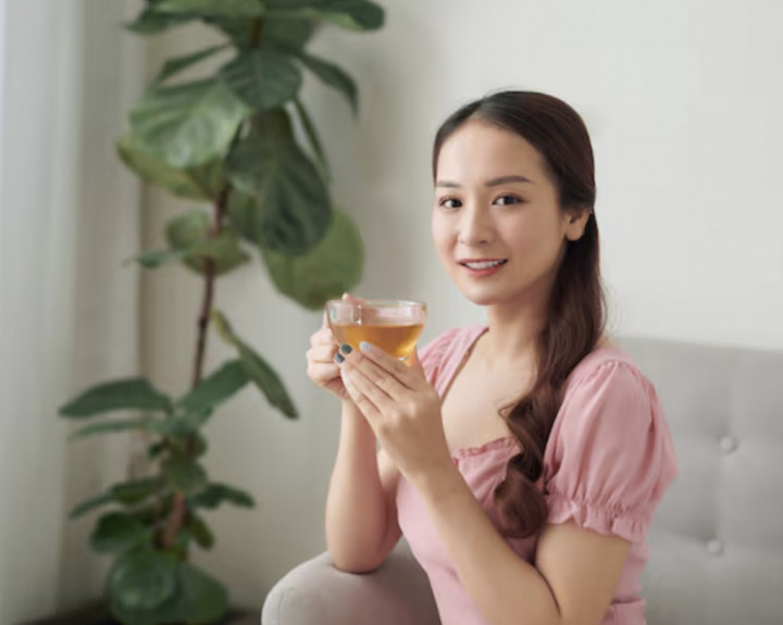 5 Jenis Teh Ini Bisa Kempeskan Perut Buncit! Mau Coba?