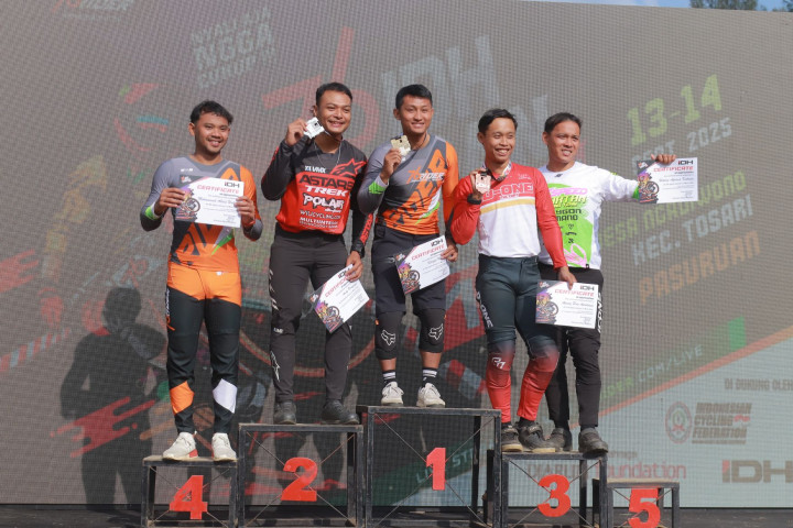 Khoiful Mukhib Sukses Rebut Juara Men Elite 76 IDH Urban Pasuruan 2025