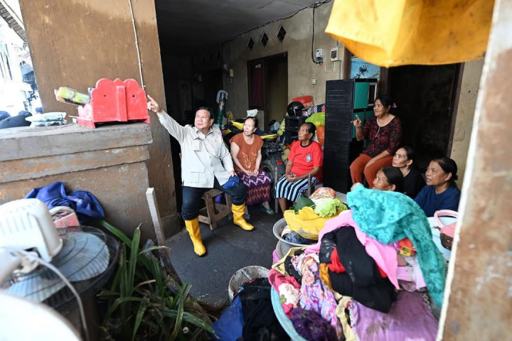 ​Presiden Prabowo Kunjungi Korban Banjir di Bali