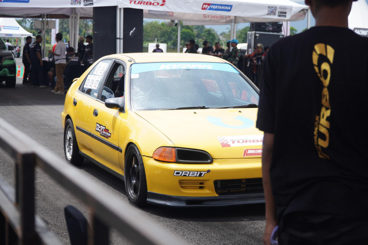 Ribuan Pembalap Ikuti Pertamax Turbo Drag Fest 2025