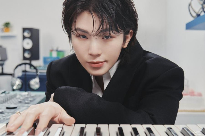 Woozi SEVENTEEN Mulai Ikut Wajib Militer