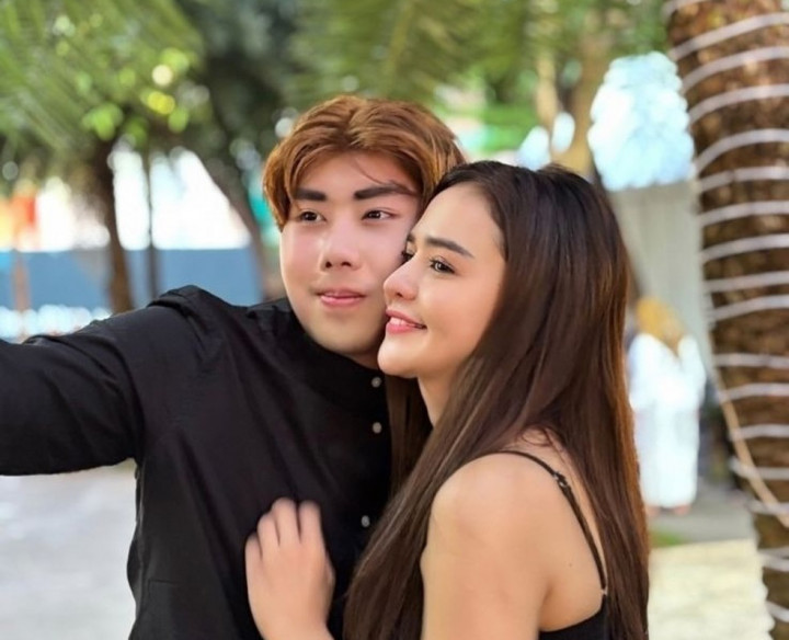 Roy Kiyoshi Mesra dengan Tami Irelly, Perbedaan Keyakinan Jadi Sorotan