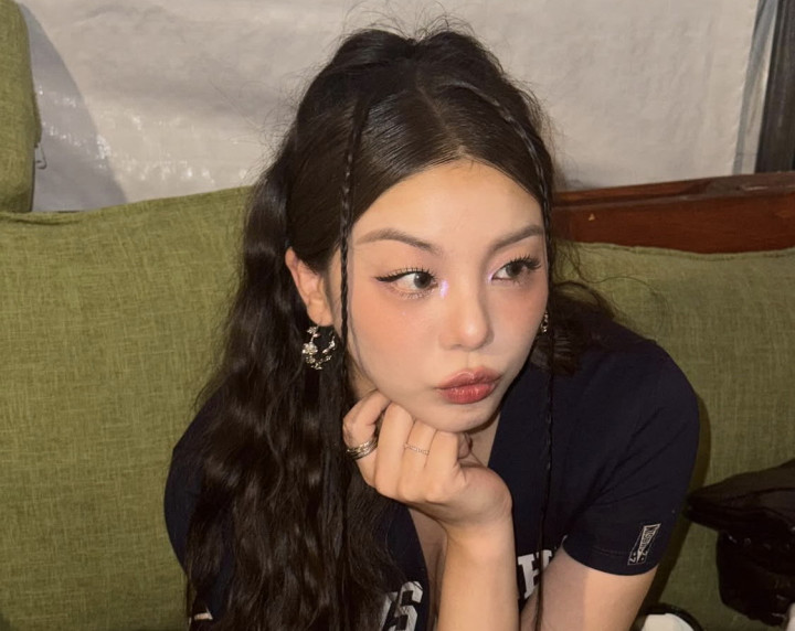 Tegang! Ailee Ungkap Momen Pesawat yang Ditumpanginya Kehabisan Bahan Bakar