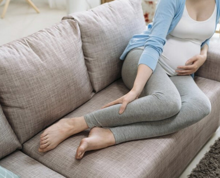 Sindrom Kaki Gelisah saat Hamil, Penyebab, dan Cara Mengatasinya