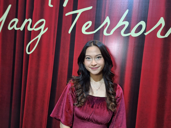 Euforia Patah Hati Raissa Anggiani di Album Kepada, Yang Terhormat