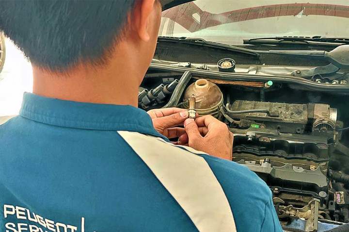 Mesin Mobil Tiba-tiba Mati? Mekanik Astra Peugeot: Cek Hal ini!