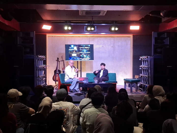 Rilis Buku Solitaire, Pamungkas Ungkap Titik Terberat dalam Karier Musiknya