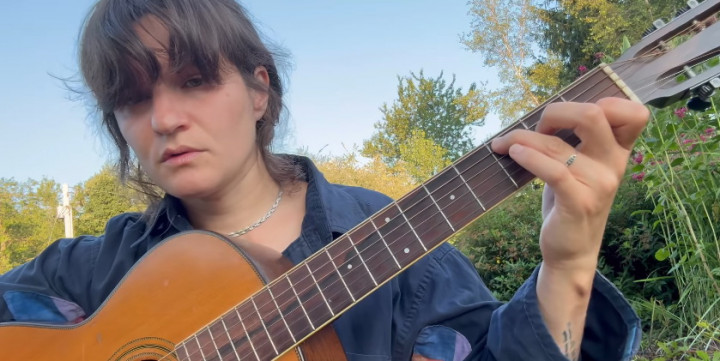 Lirik dan Makna Lagu 