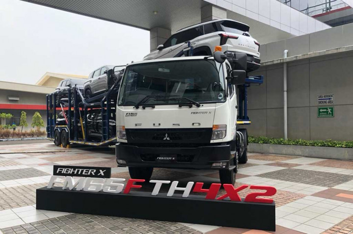 Fighter X FM65F Tractor Head 4x2, Andalan Baru Fuso di Sektor Logistik