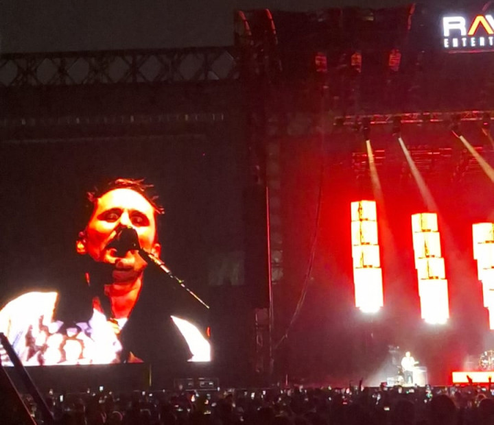 Muse Tutup Konser dengan 