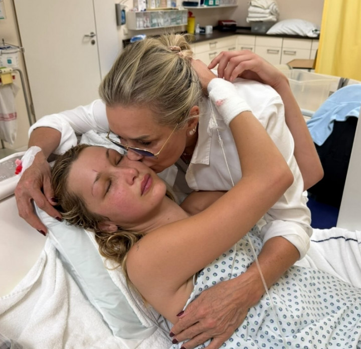 Kondisi Terkini Bella Hadid Usai Dirawat Akibat Penyakit Lyme