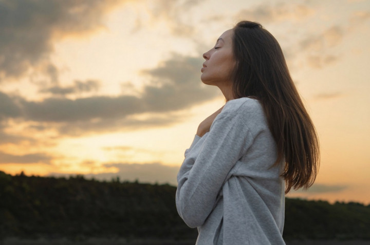 Top Berita Gaya: Pentingnya Self-Healing hingga Metode Jalan Kaki 6-6-6 untuk Tidur Berkualitas