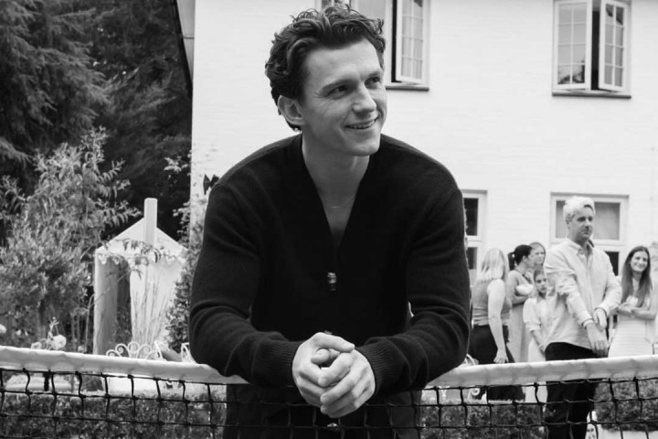 Tom Holland Alami Gegar Otak saat Syuting Film Baru Spider-Man