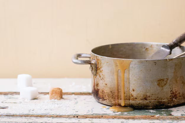 Tips Ampuh Hilangkan Karat pada Peralatan Masak dengan Bahan Alami