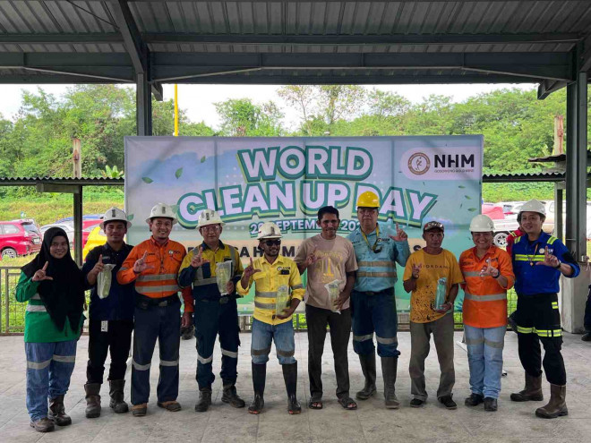 PT Nusa Halmahera Minerals (NHM) menggelar aksi bersih-bersih serentak World Cleanup Day (WCD) 2025 di area tambang Gosowong. dok nhm