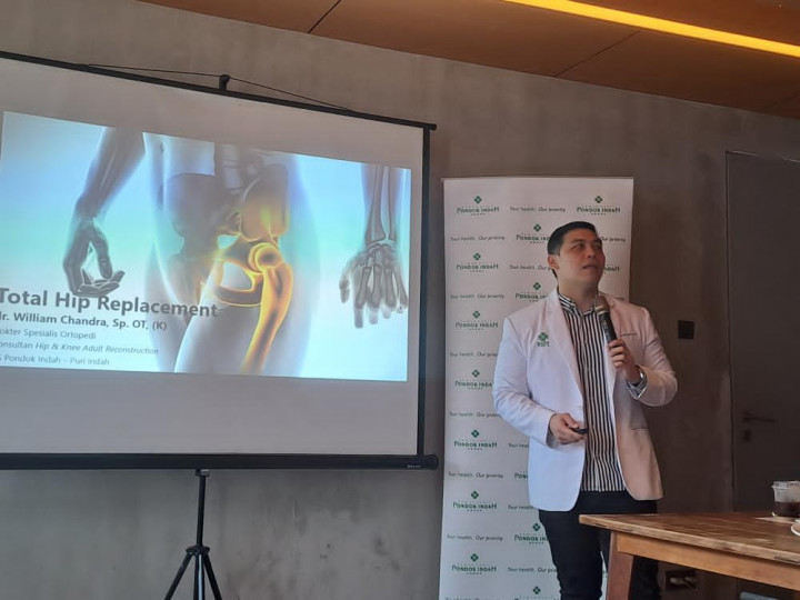 Pentingnya Screening Gigi Sebelum Melakukan Operasi Total Hip Replacement