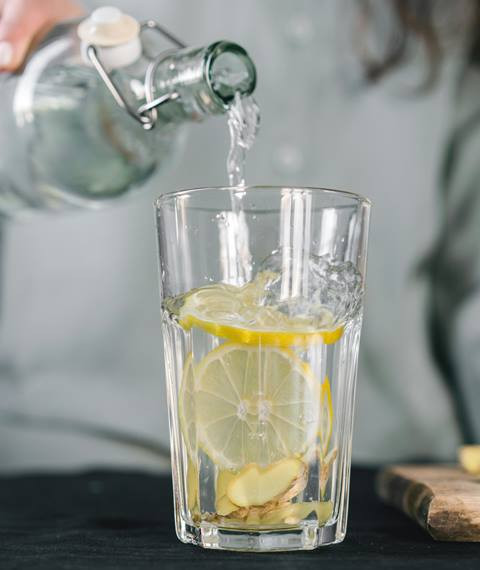 4 Khasiat yang Bisa Kamu Rasakan Bila Rutin Minum Rebusan Jahe