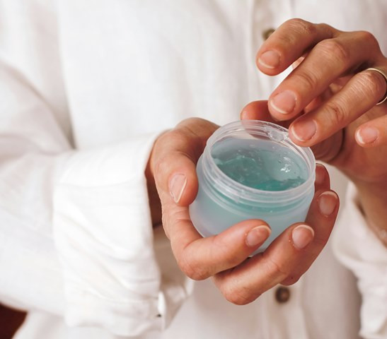 Urutan Skincare Malam untuk Kamu yang Punya Kulit Berjerawat