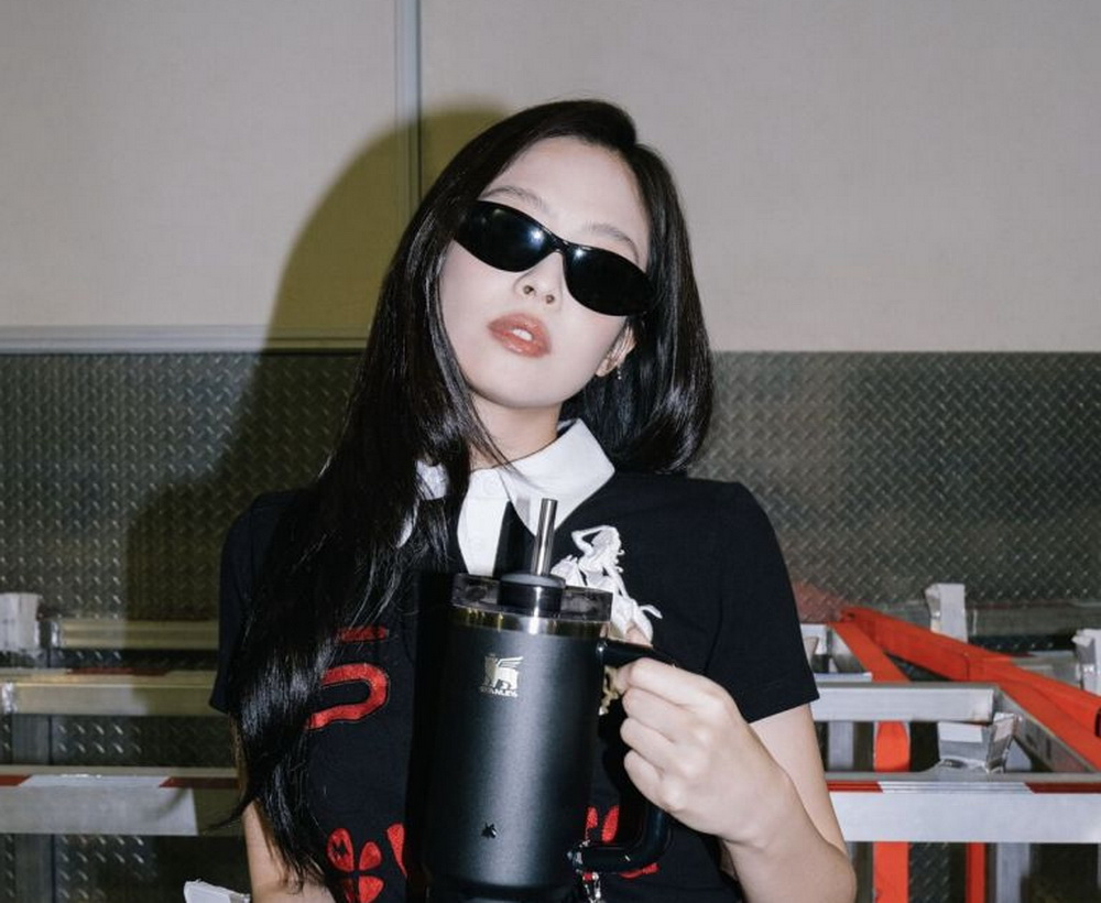 Pop Up Kolaborasi Stanley 1913 dan Jennie Blackpink 