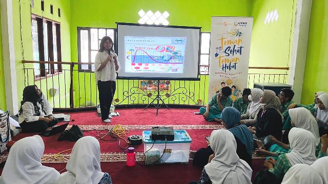 Pentingnya Edukasi Kesehatan Reproduksi dan Manajemen Kebersihan Menstruasi