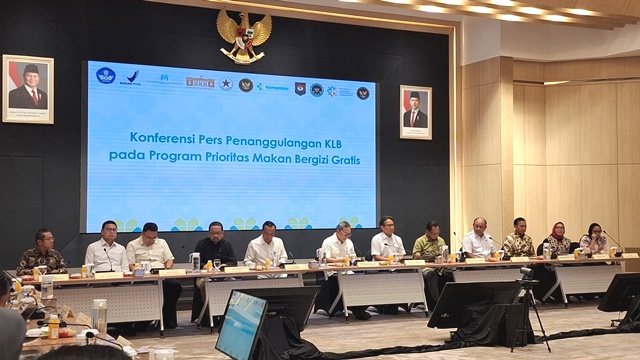 Menkes Bilang akan Pantau dan Kontrol MBG Bersama BGN