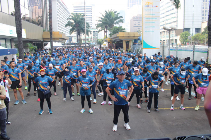 Rayakan Harpelnas 2025, MI-FunRun Ajak Ratusan Peserta untuk Hidup Sehat