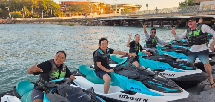 Serunya Main Jetski di Darwin Harbour
