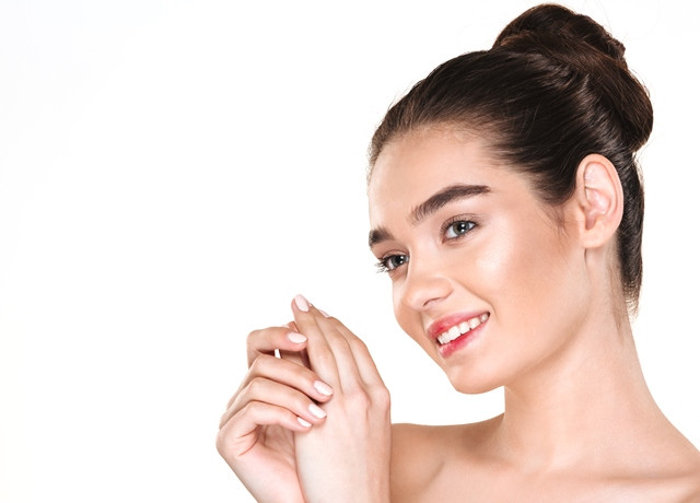 5 Rekomendasi Skincare untuk Kulit Kering dan Kusam Harga Aman di Kantong